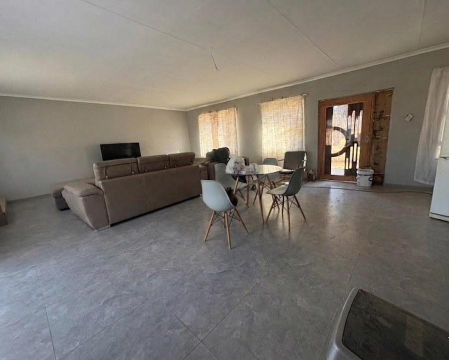 3 Bedroom Property for Sale in Houtkop A H Gauteng