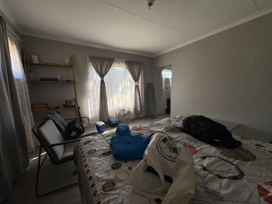 3 Bedroom Property for Sale in Houtkop A H Gauteng