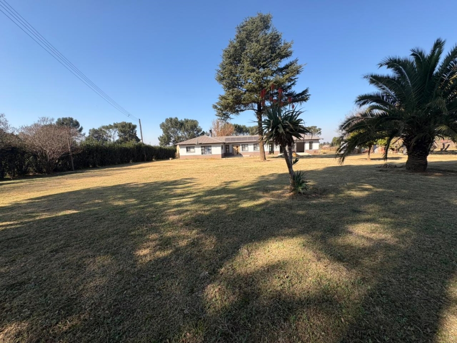 3 Bedroom Property for Sale in Houtkop A H Gauteng