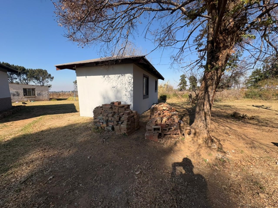 3 Bedroom Property for Sale in Houtkop A H Gauteng