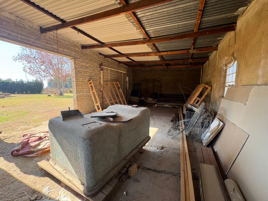 3 Bedroom Property for Sale in Houtkop A H Gauteng