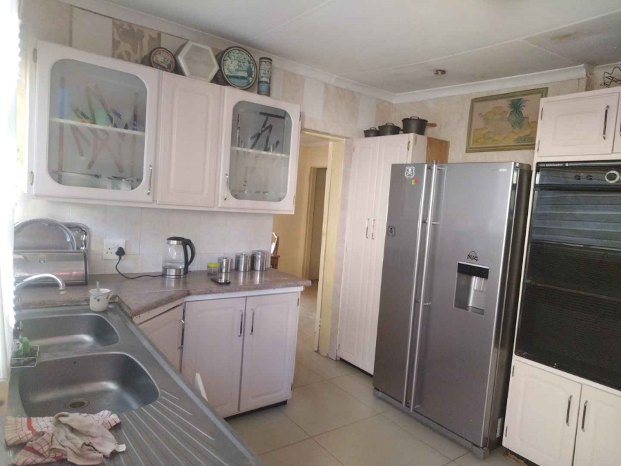To Let 3 Bedroom Property for Rent in Mabopane Gauteng