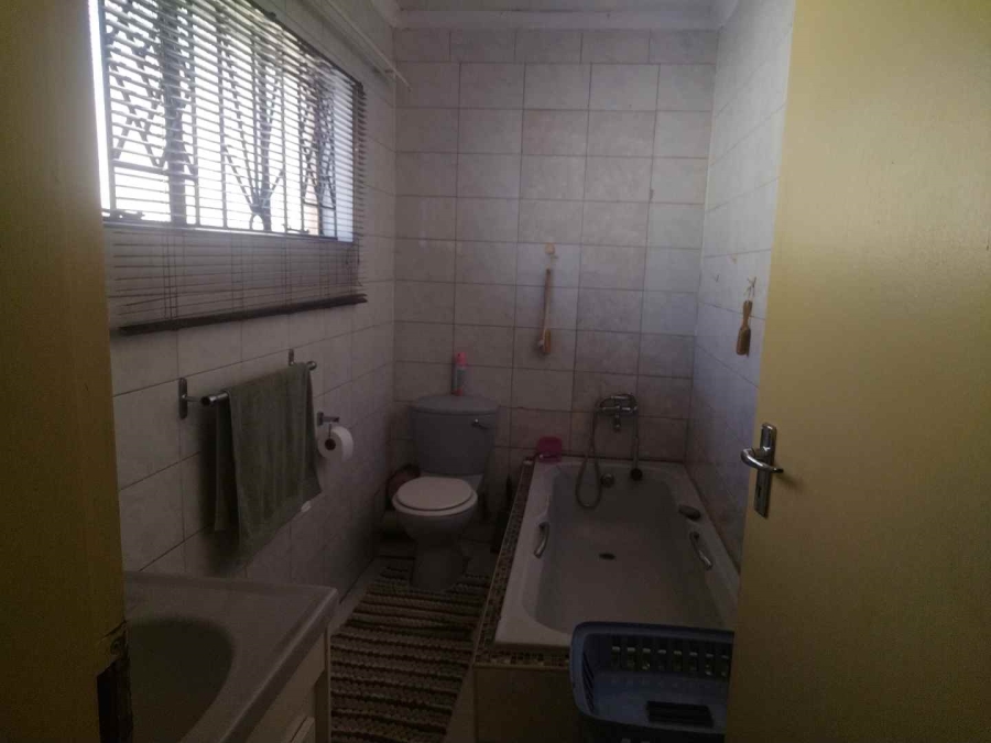 To Let 3 Bedroom Property for Rent in Mabopane Gauteng