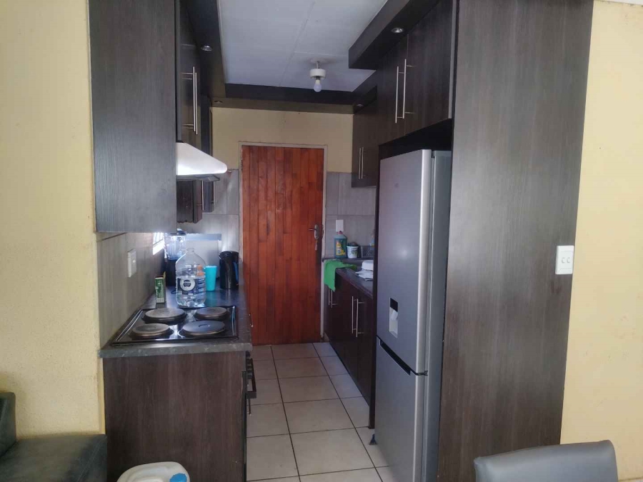 2 Bedroom Property for Sale in Soshanguve VV Gauteng