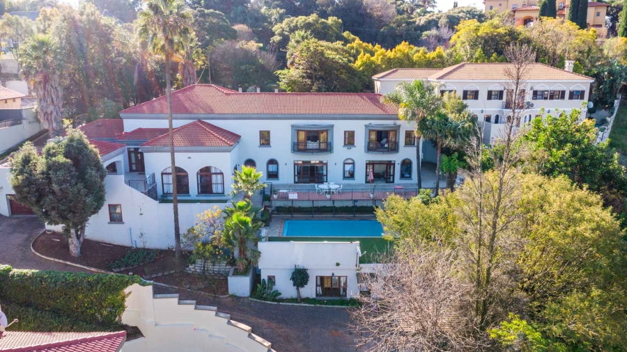 5 Bedroom Property for Sale in Waterkloof Ridge Gauteng