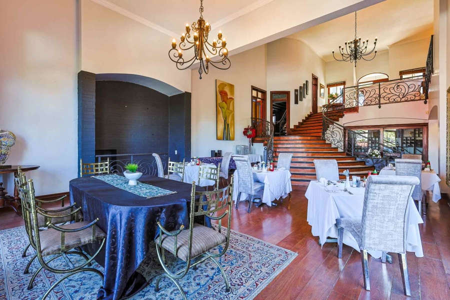 5 Bedroom Property for Sale in Waterkloof Ridge Gauteng