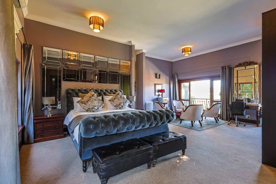 5 Bedroom Property for Sale in Waterkloof Ridge Gauteng