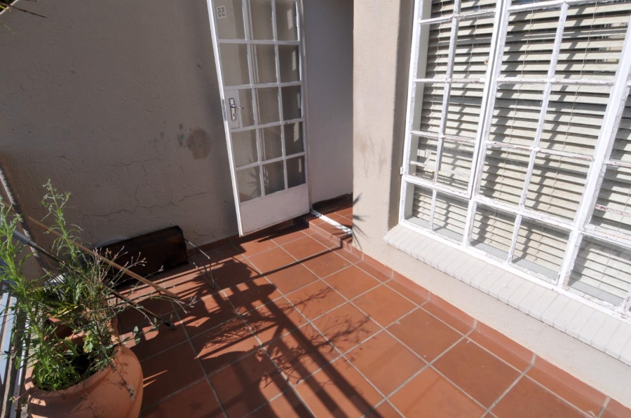 To Let 2 Bedroom Property for Rent in Erasmuskloof Gauteng