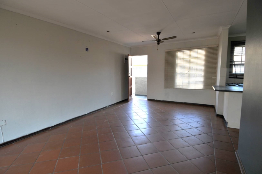 2 Bedroom Property for Sale in Erasmuskloof Gauteng