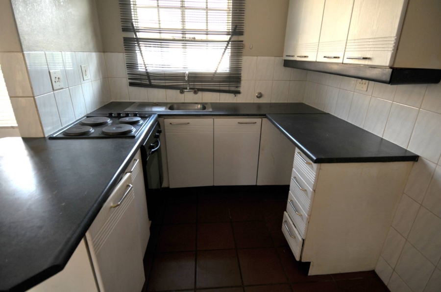 2 Bedroom Property for Sale in Erasmuskloof Gauteng
