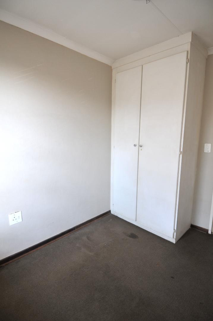 2 Bedroom Property for Sale in Erasmuskloof Gauteng