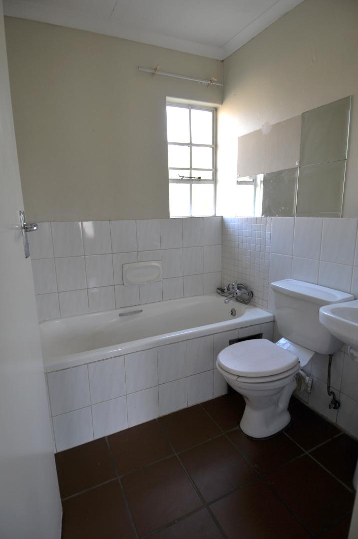 2 Bedroom Property for Sale in Erasmuskloof Gauteng
