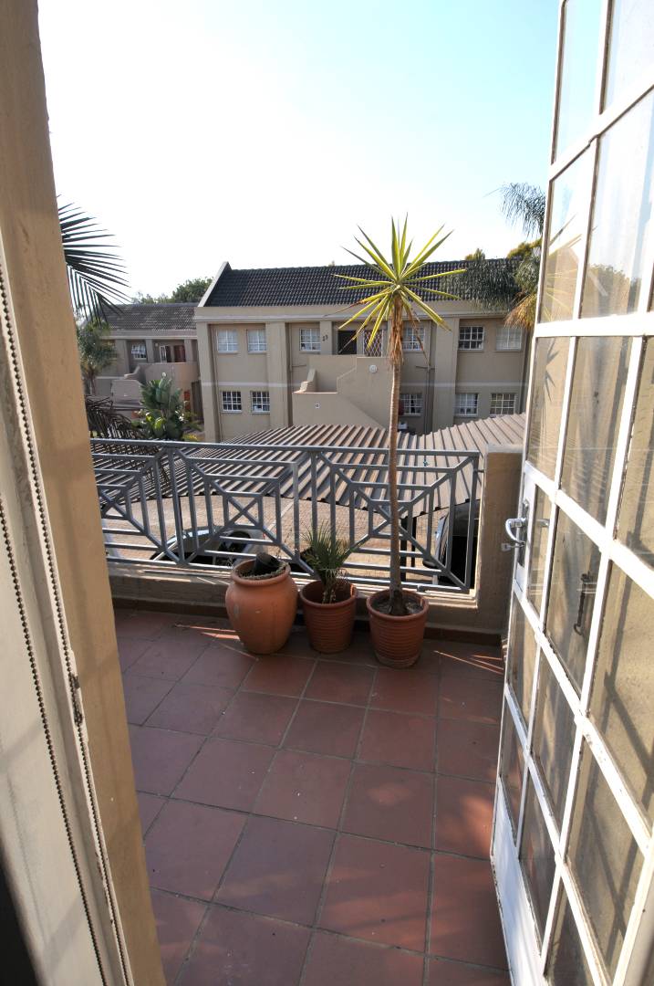 2 Bedroom Property for Sale in Erasmuskloof Gauteng