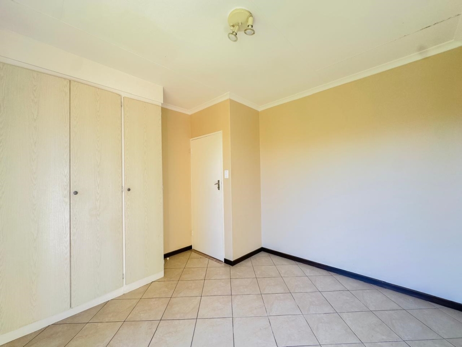 2 Bedroom Property for Sale in Mooikloof Ridge Gauteng