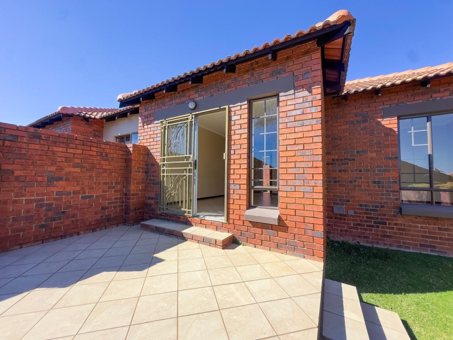 2 Bedroom Property for Sale in Mooikloof Ridge Gauteng