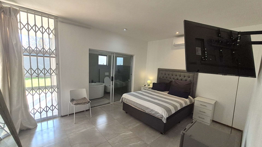 5 Bedroom Property for Sale in Morningside Gauteng