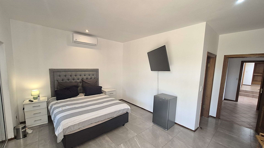 5 Bedroom Property for Sale in Morningside Gauteng