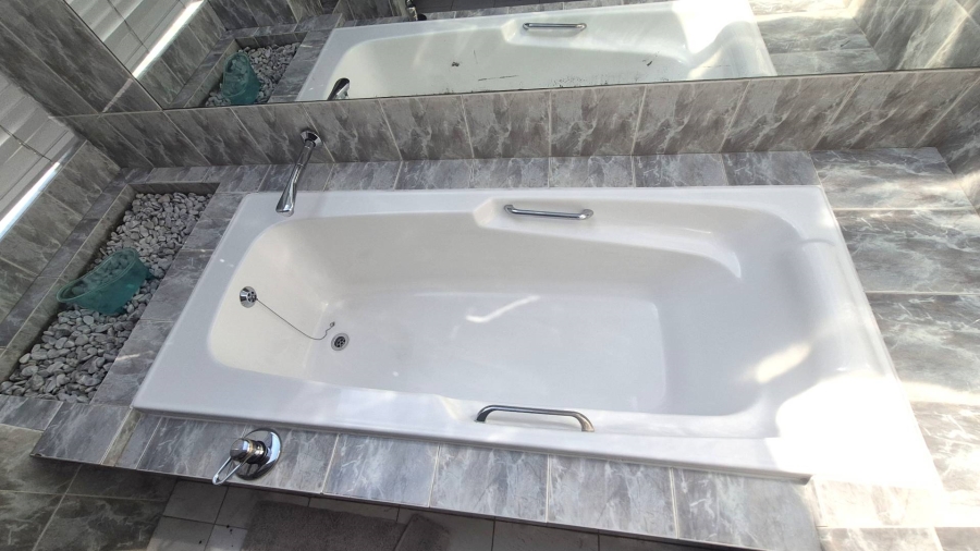 5 Bedroom Property for Sale in Morningside Gauteng