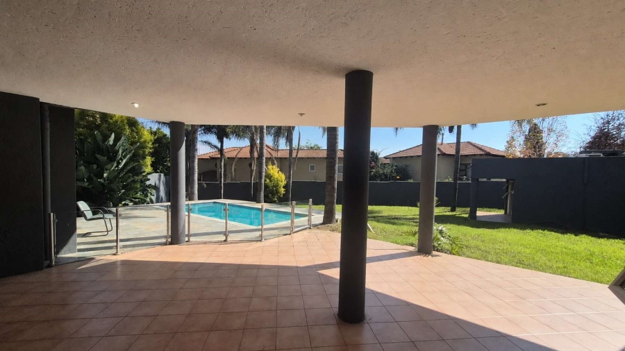 5 Bedroom Property for Sale in Morningside Gauteng