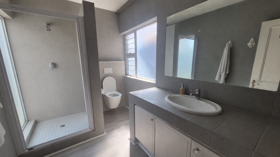 5 Bedroom Property for Sale in Morningside Gauteng