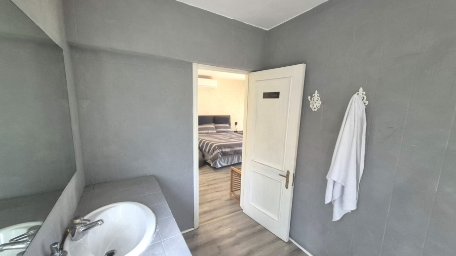 5 Bedroom Property for Sale in Morningside Gauteng