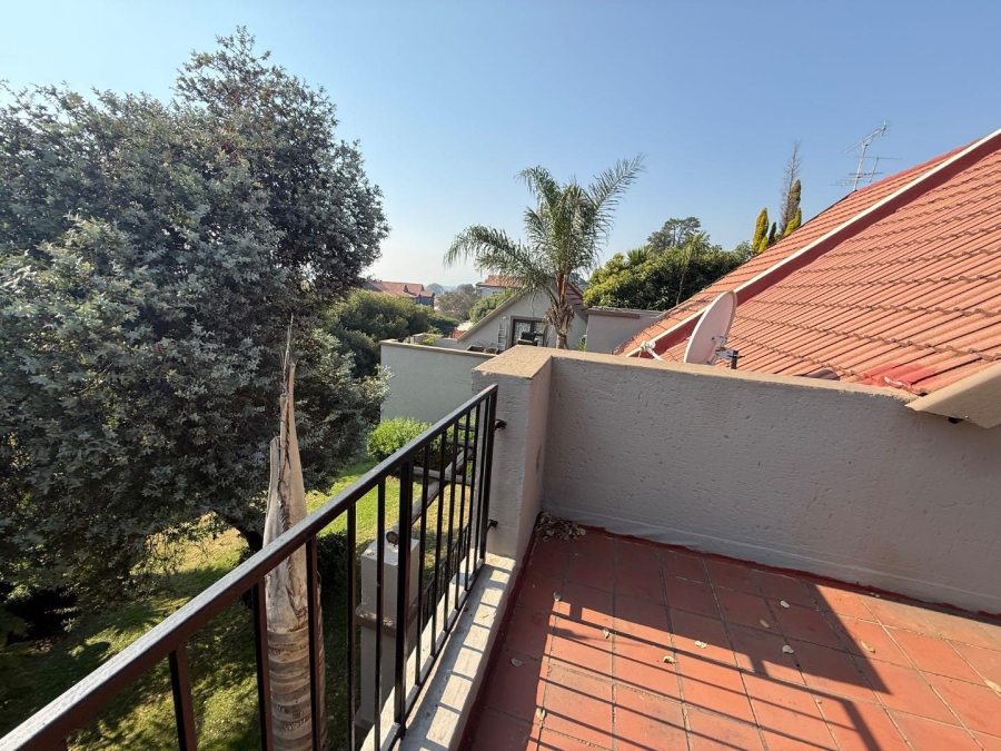 1 Bedroom Property for Sale in Constantia Kloof Gauteng