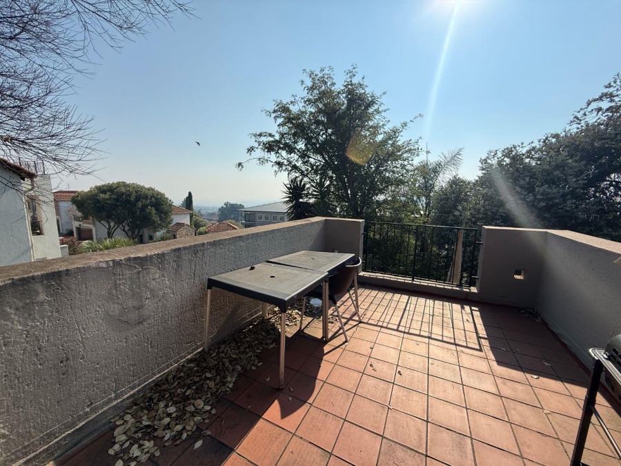 1 Bedroom Property for Sale in Constantia Kloof Gauteng