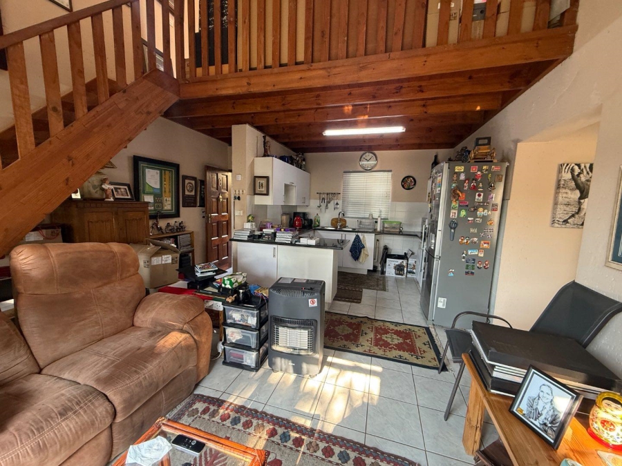 1 Bedroom Property for Sale in Constantia Kloof Gauteng