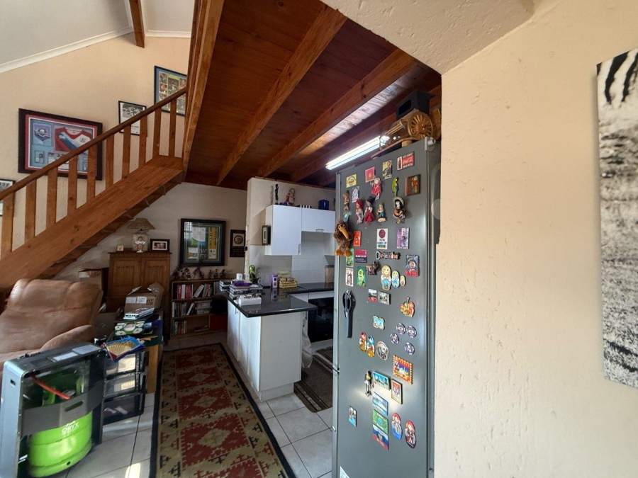 1 Bedroom Property for Sale in Constantia Kloof Gauteng