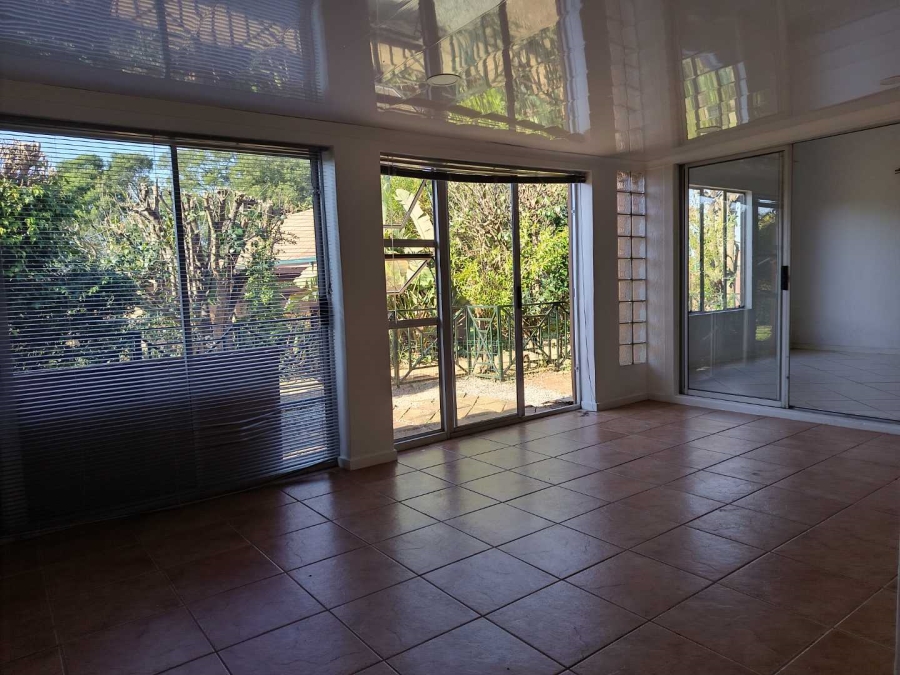 2 Bedroom Property for Sale in Sundowner Gauteng