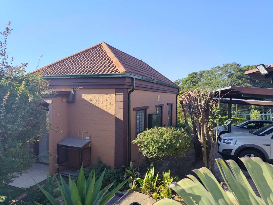 2 Bedroom Property for Sale in Sundowner Gauteng