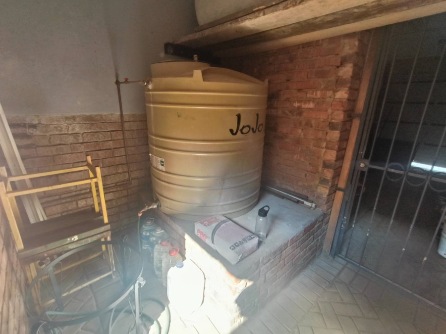 4 Bedroom Property for Sale in Erasmuskloof Gauteng