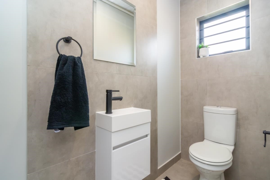 3 Bedroom Property for Sale in North Riding Gauteng