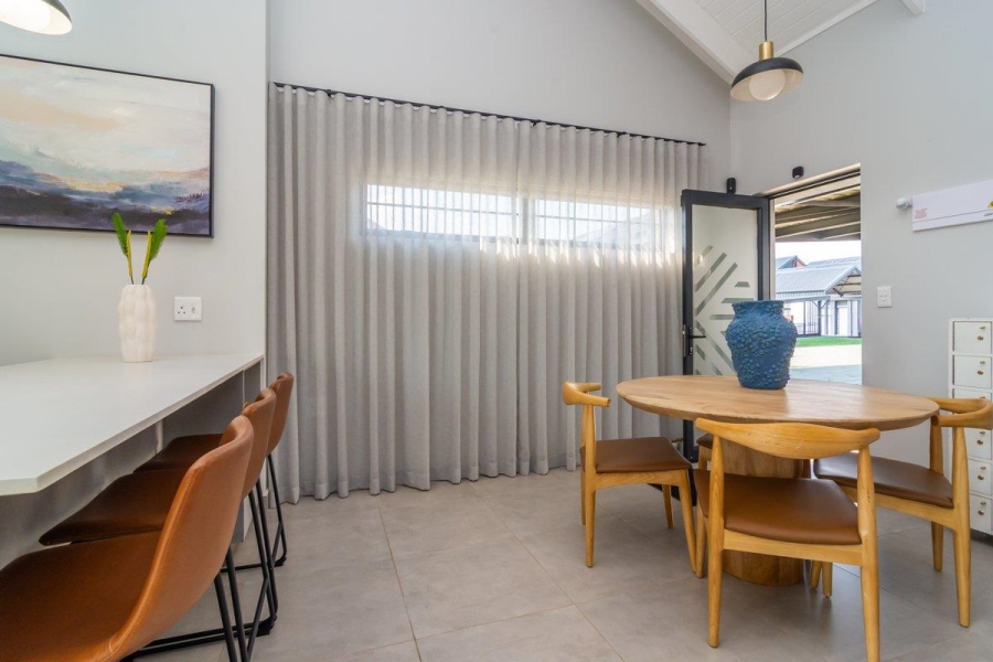 4 Bedroom Property for Sale in North Riding Gauteng