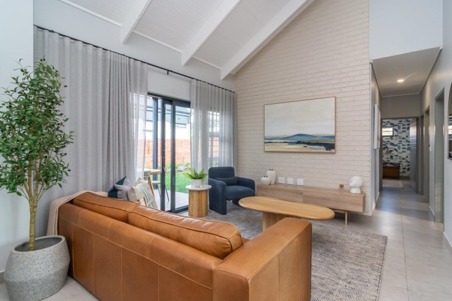 4 Bedroom Property for Sale in North Riding Gauteng