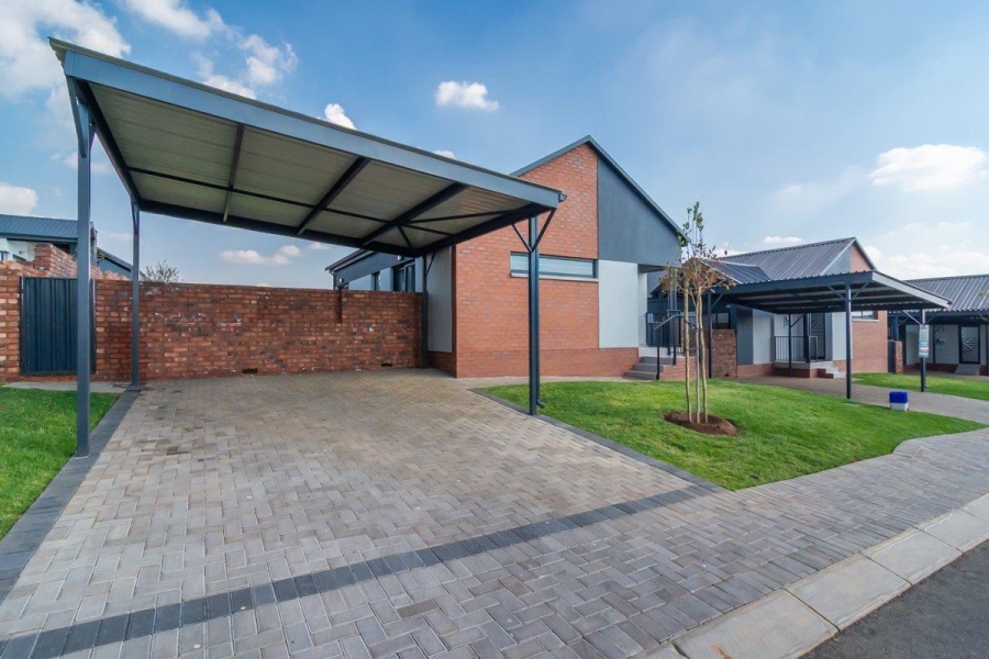 3 Bedroom Property for Sale in North Riding Gauteng