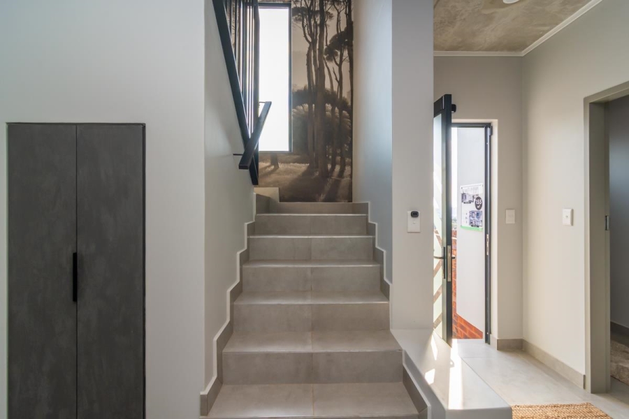 4 Bedroom Property for Sale in North Riding Gauteng