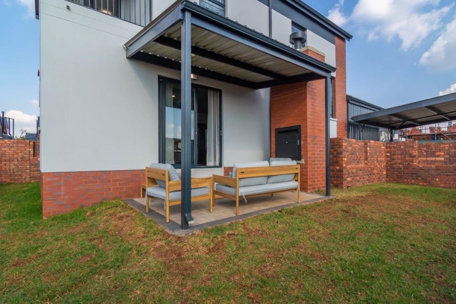 4 Bedroom Property for Sale in North Riding Gauteng