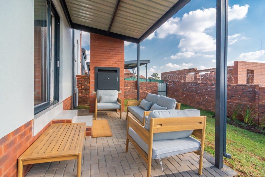 4 Bedroom Property for Sale in North Riding Gauteng