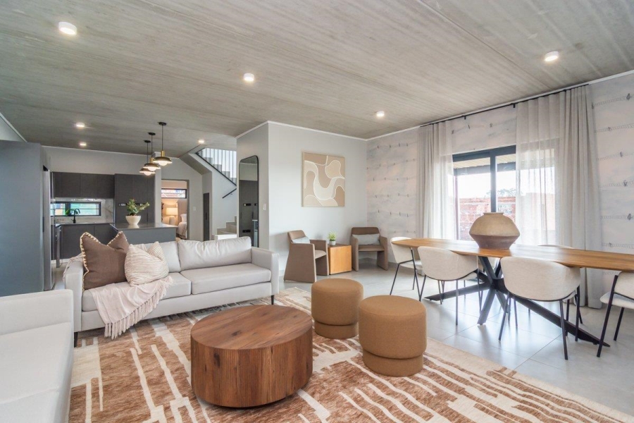 4 Bedroom Property for Sale in North Riding Gauteng