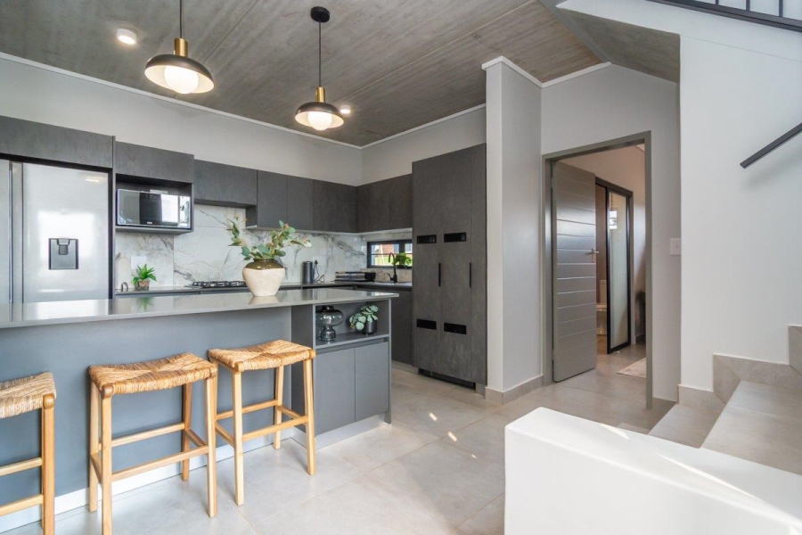 4 Bedroom Property for Sale in North Riding Gauteng