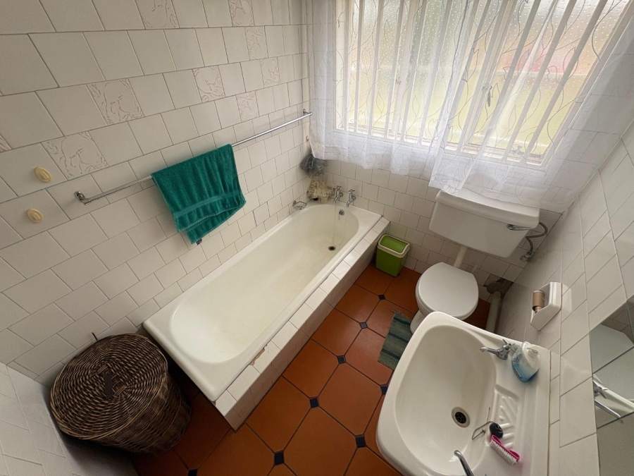 6 Bedroom Property for Sale in Valley Settlements A H Gauteng