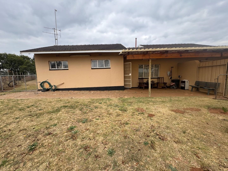 6 Bedroom Property for Sale in Valley Settlements A H Gauteng