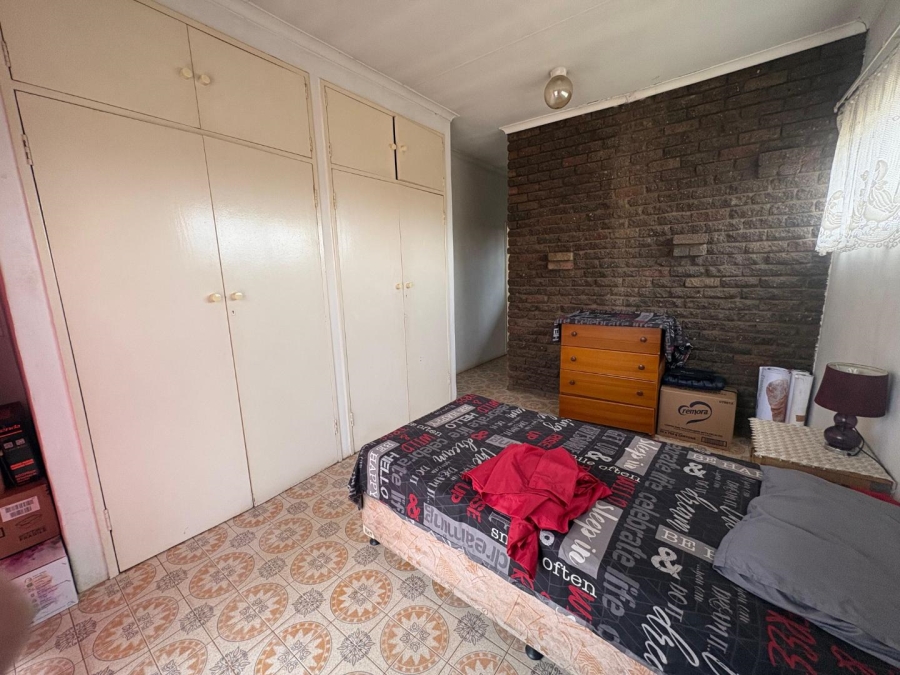 6 Bedroom Property for Sale in Valley Settlements A H Gauteng