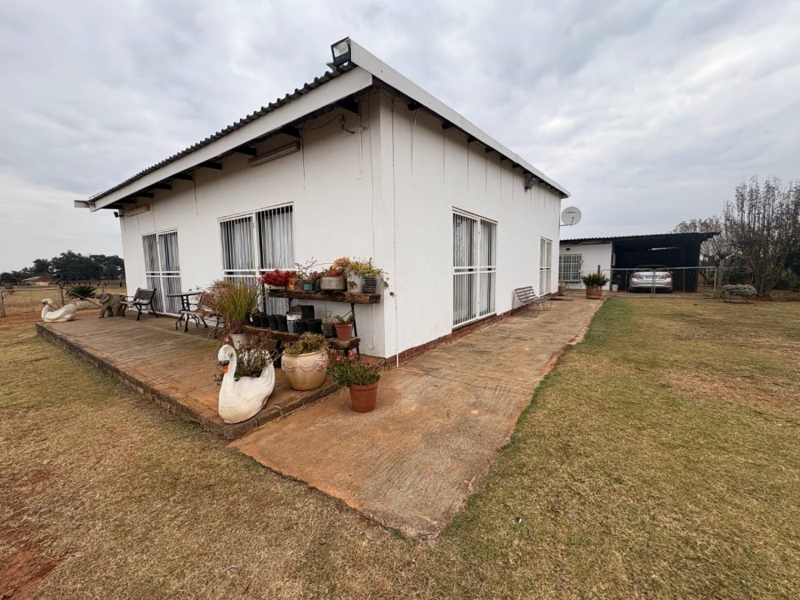 9 Bedroom Property for Sale in Valley Settlements A H Gauteng