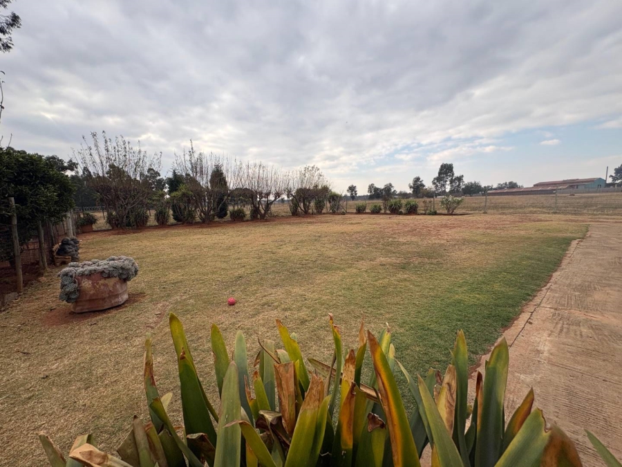 9 Bedroom Property for Sale in Valley Settlements A H Gauteng