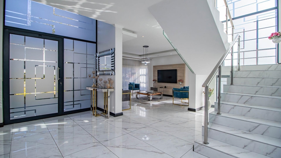 4 Bedroom Property for Sale in La Como Lifestyle Estate Gauteng
