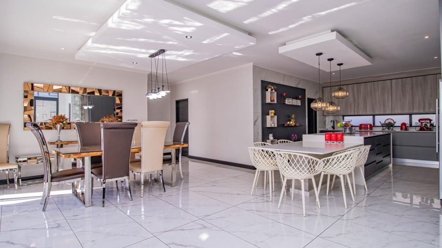 4 Bedroom Property for Sale in La Como Lifestyle Estate Gauteng