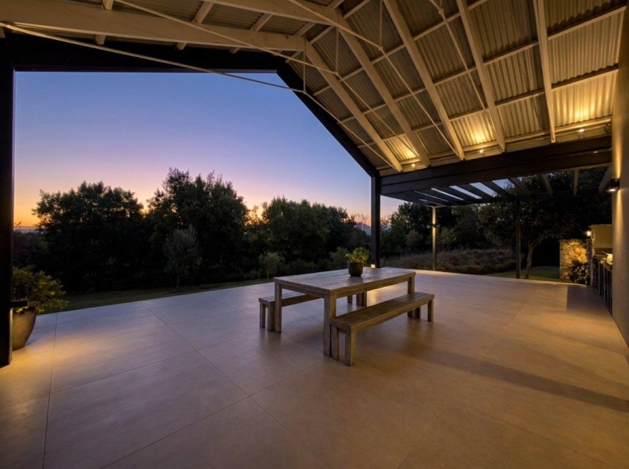 5 Bedroom Property for Sale in Monaghan Farm Gauteng