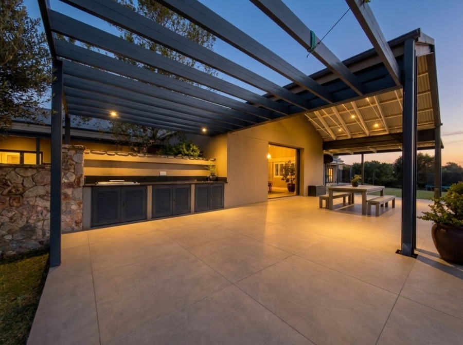5 Bedroom Property for Sale in Monaghan Farm Gauteng